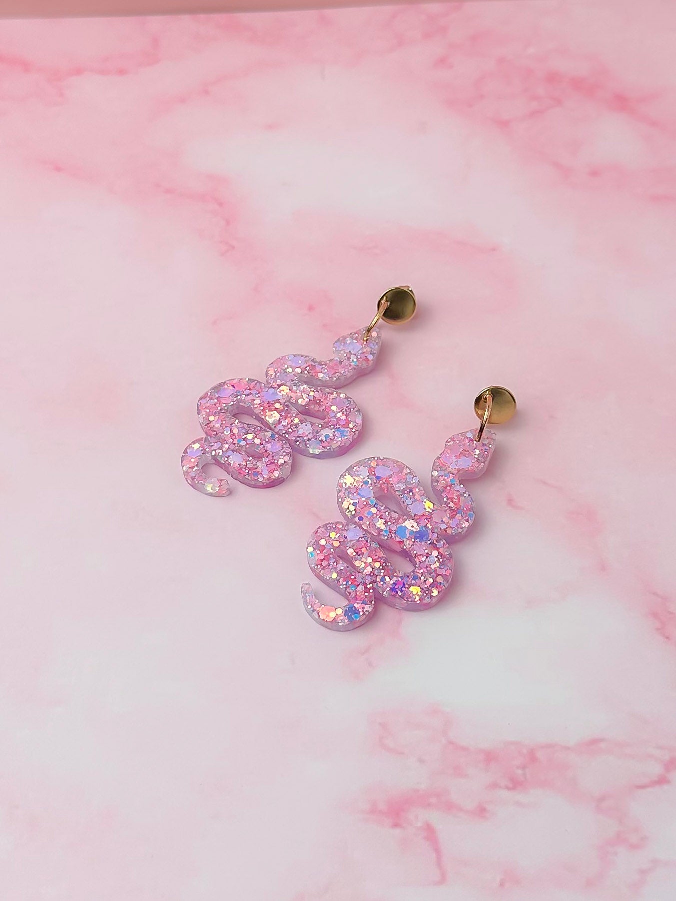 Day Drive snakes - Pink Resin Earrings