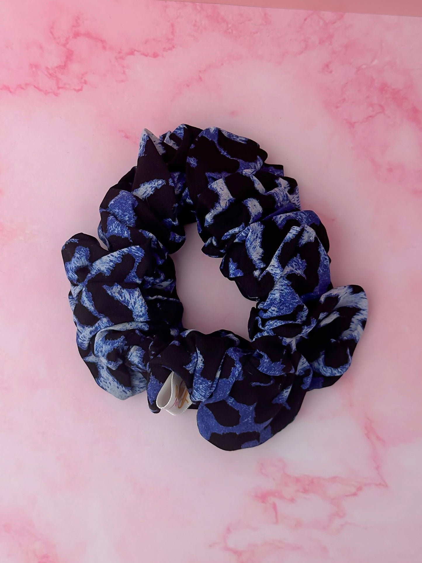 Lisa - Blue and black leopard XL Scrunchie