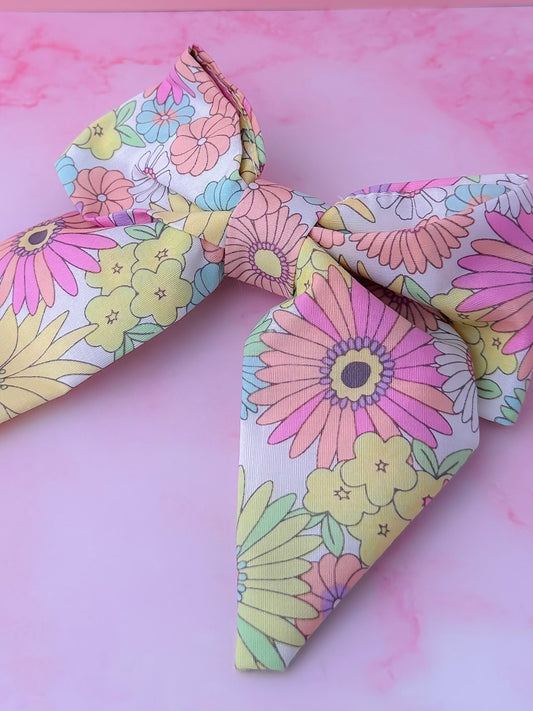 Flower Power - retro floral print classic Hair Bow
