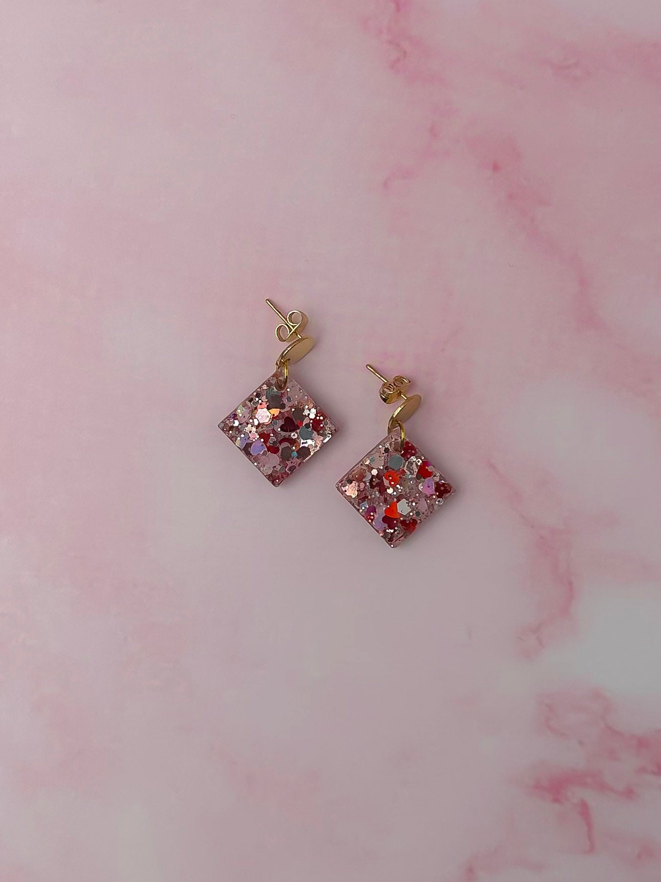 Love Diamonds - pink heart glitter Resin Earrings