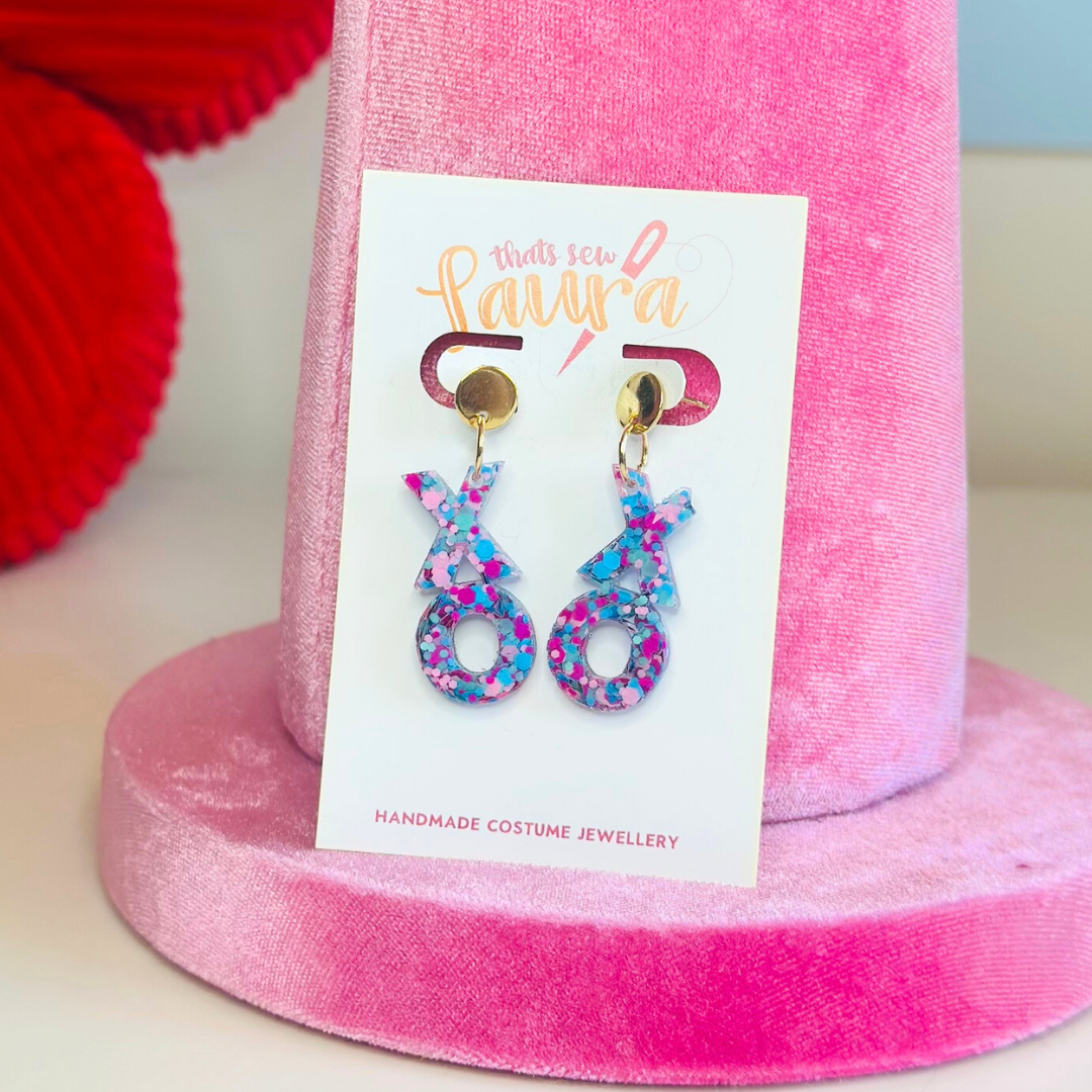 Bubblegum Hugs & Kisses