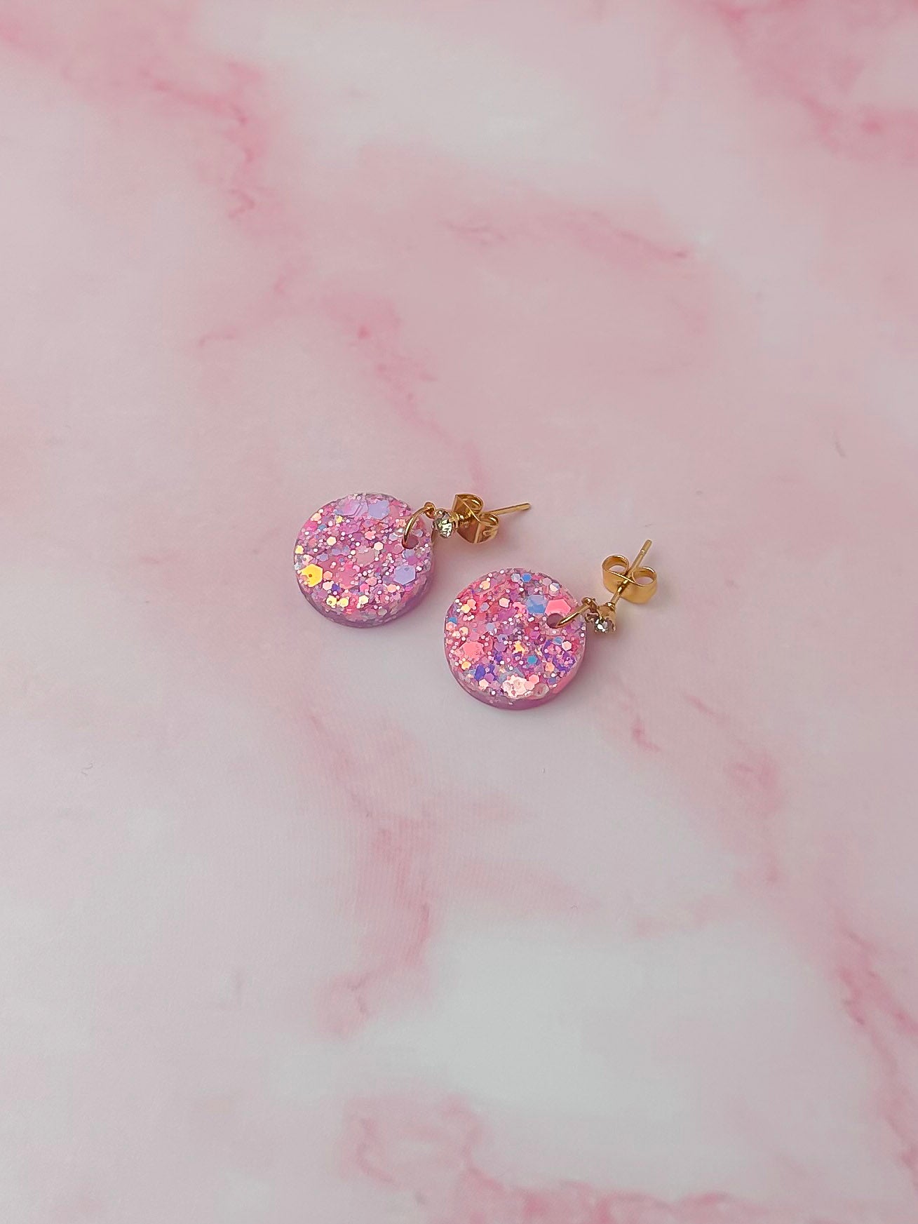 Day Drive Cirlce drops - pink glitter Resin Earrings