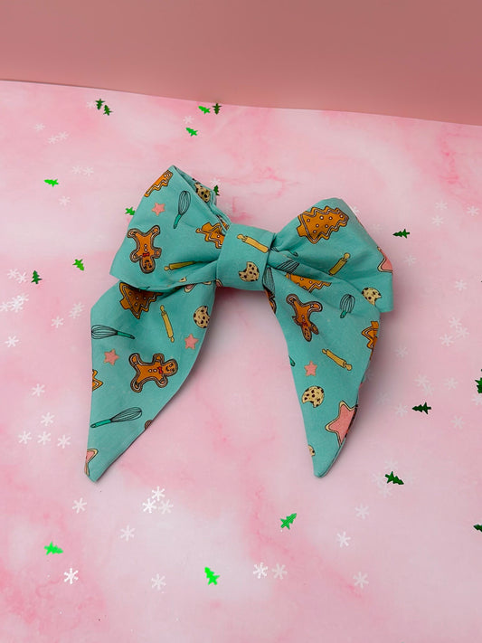 Festive Baking EXCLUSIVE SHORT Hair Bow