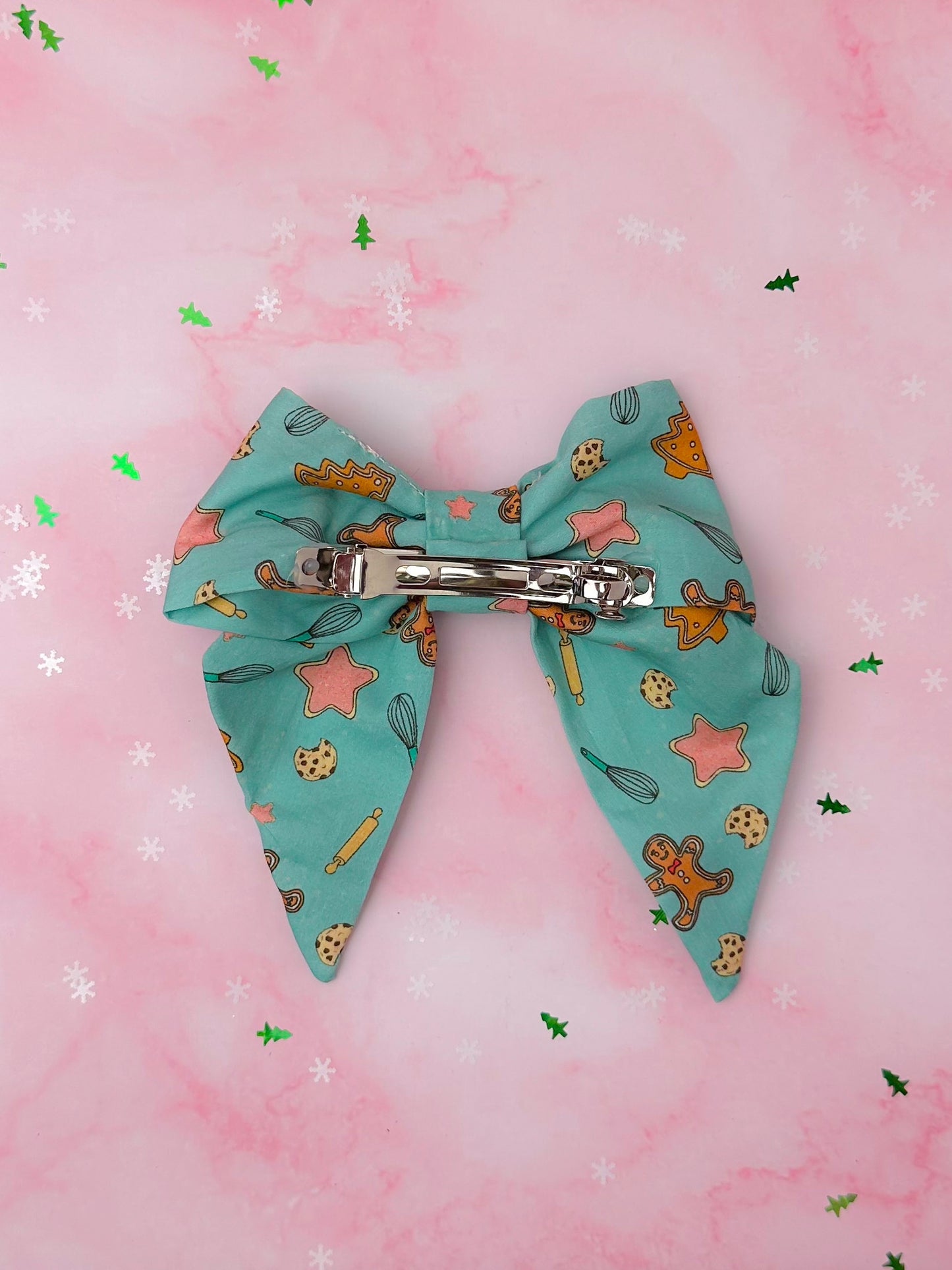 Festive Baking EXCLUSIVE SHORT Hair Bow