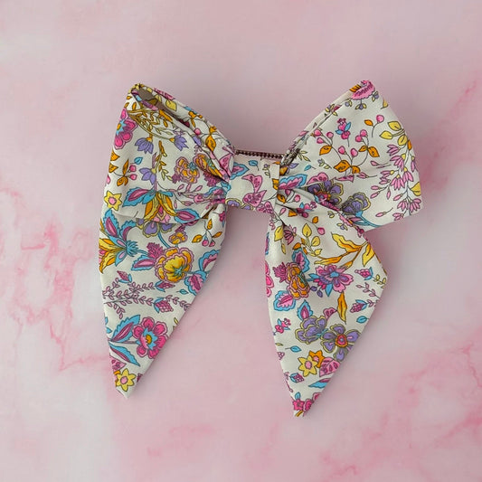 Lucy - Floral print classic Hair Bow