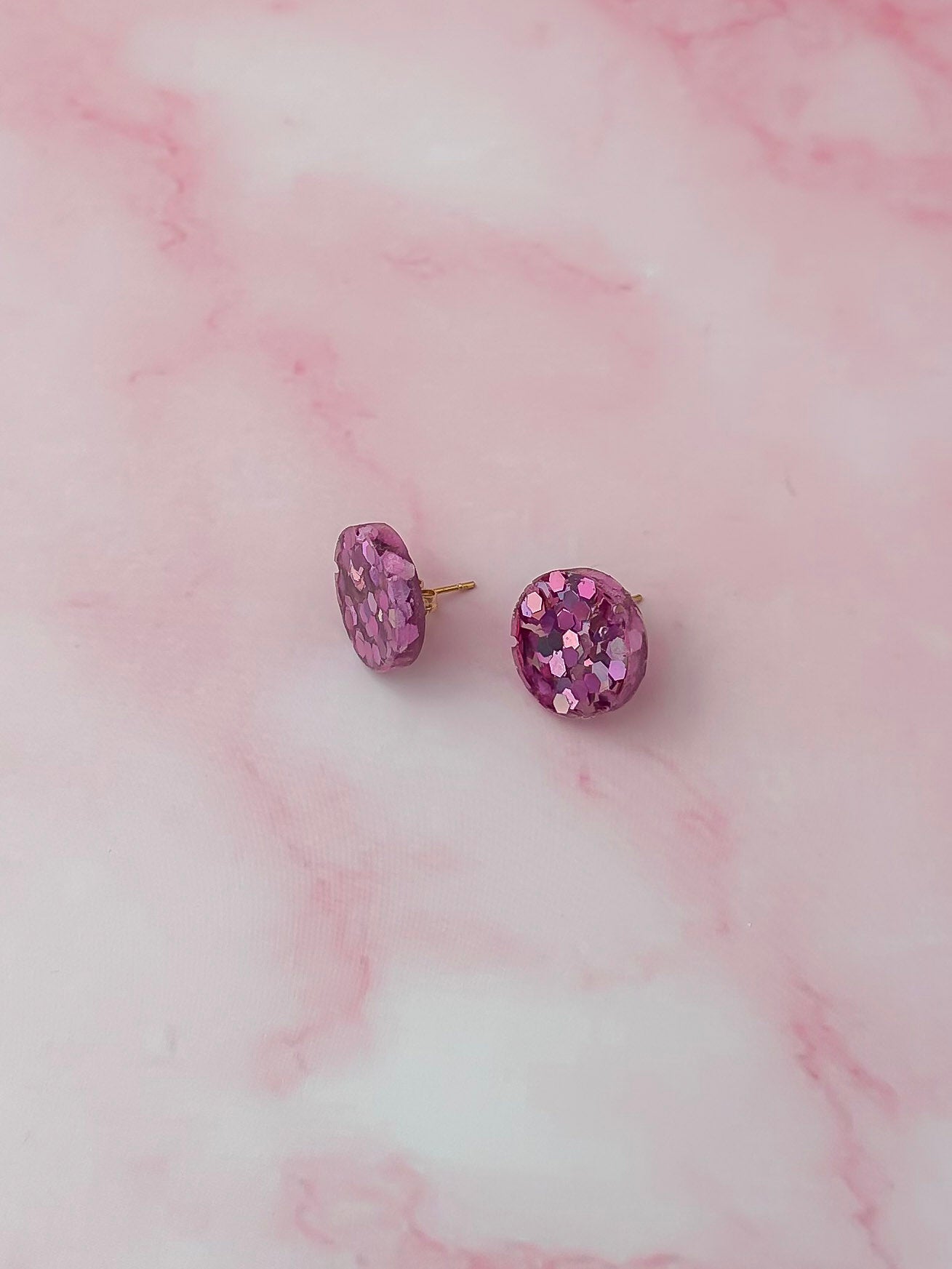 Lillie - Pink glitter circle stud Resin Earrings