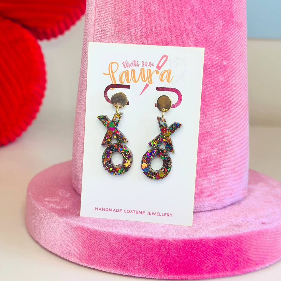 Funfetti Hugs & Kisses