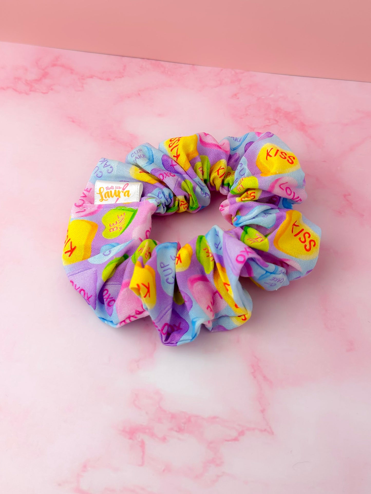 Sweetie - Colourful sweetie print classic scrunchie