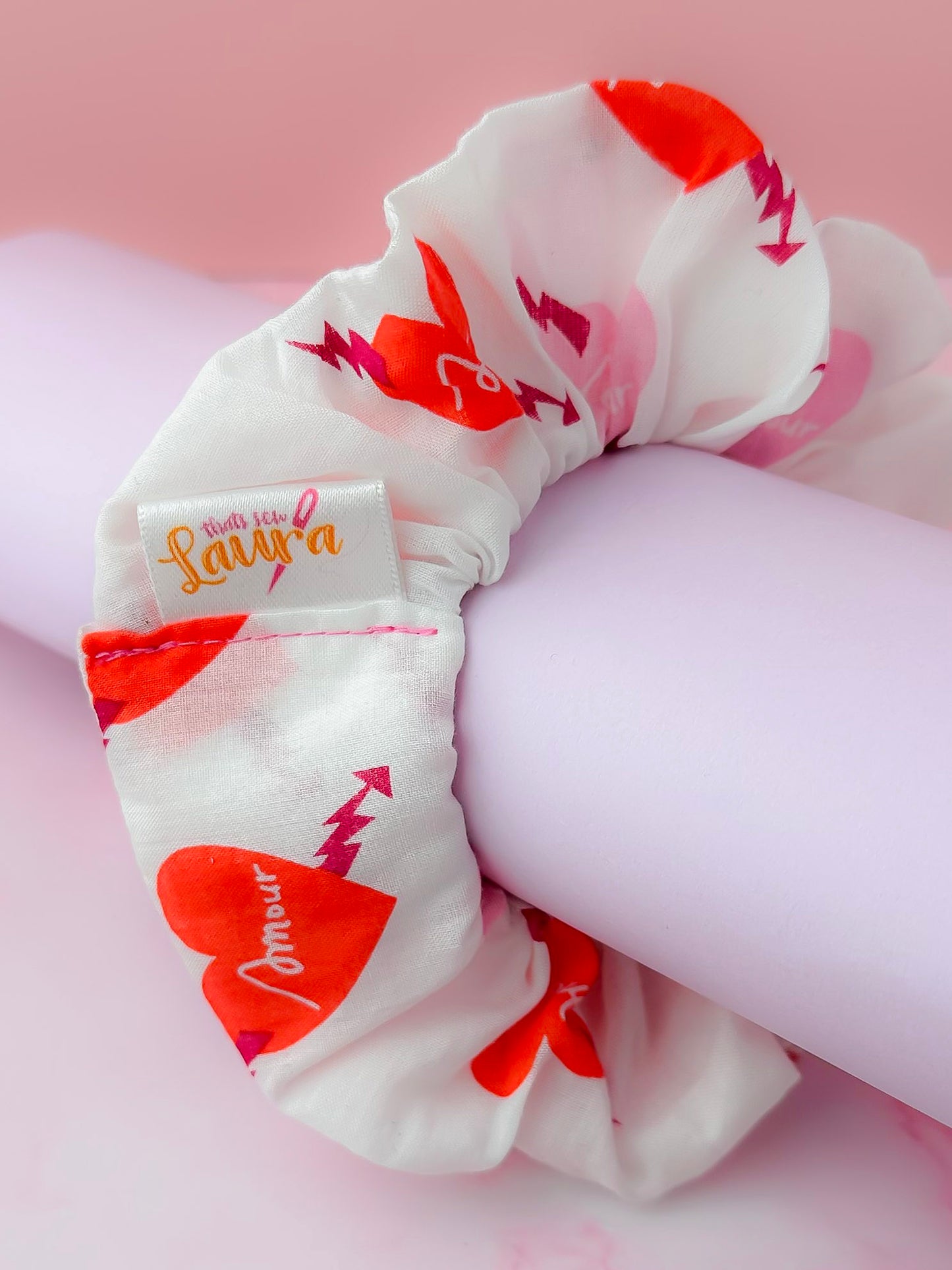Amore - White & Pink heart print classic scrunchie