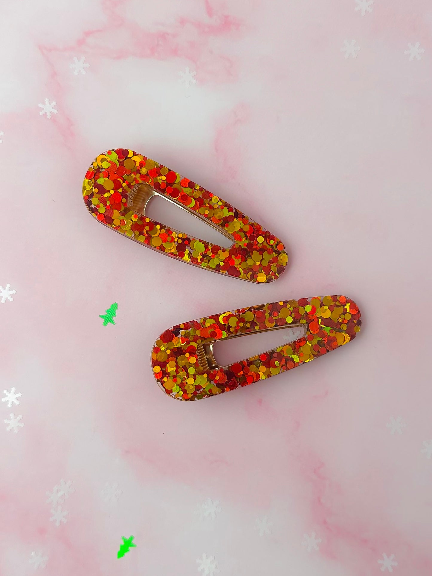 Cosy Christmas - Gold & Red Glitter Resin Hair Clips