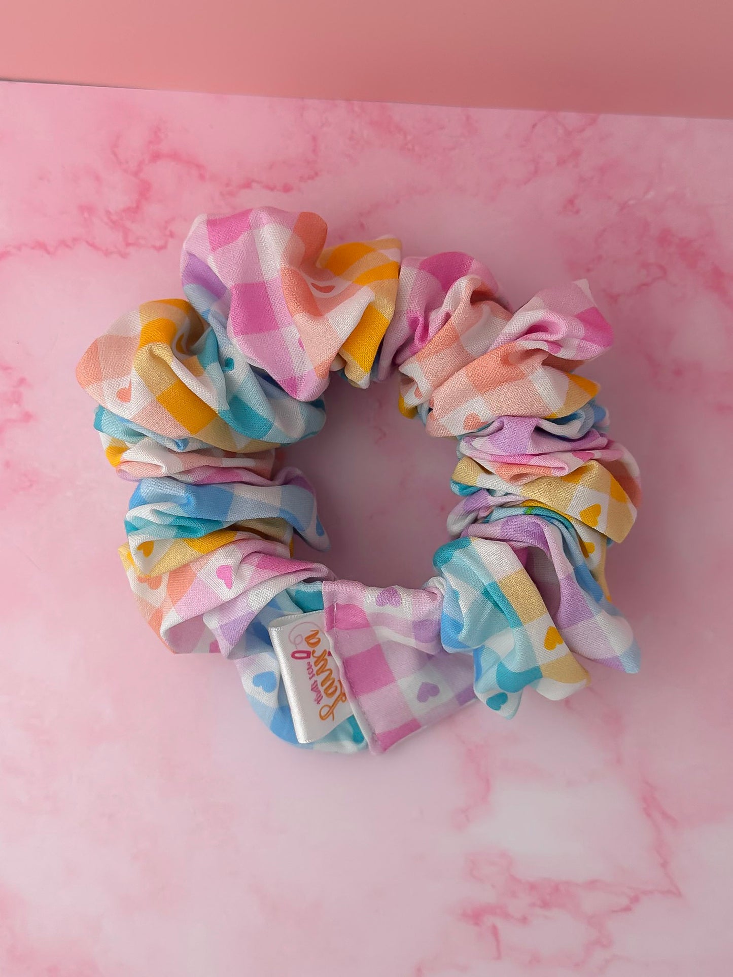 Elsie - multicoloured heart checkered print XL Scrunchie