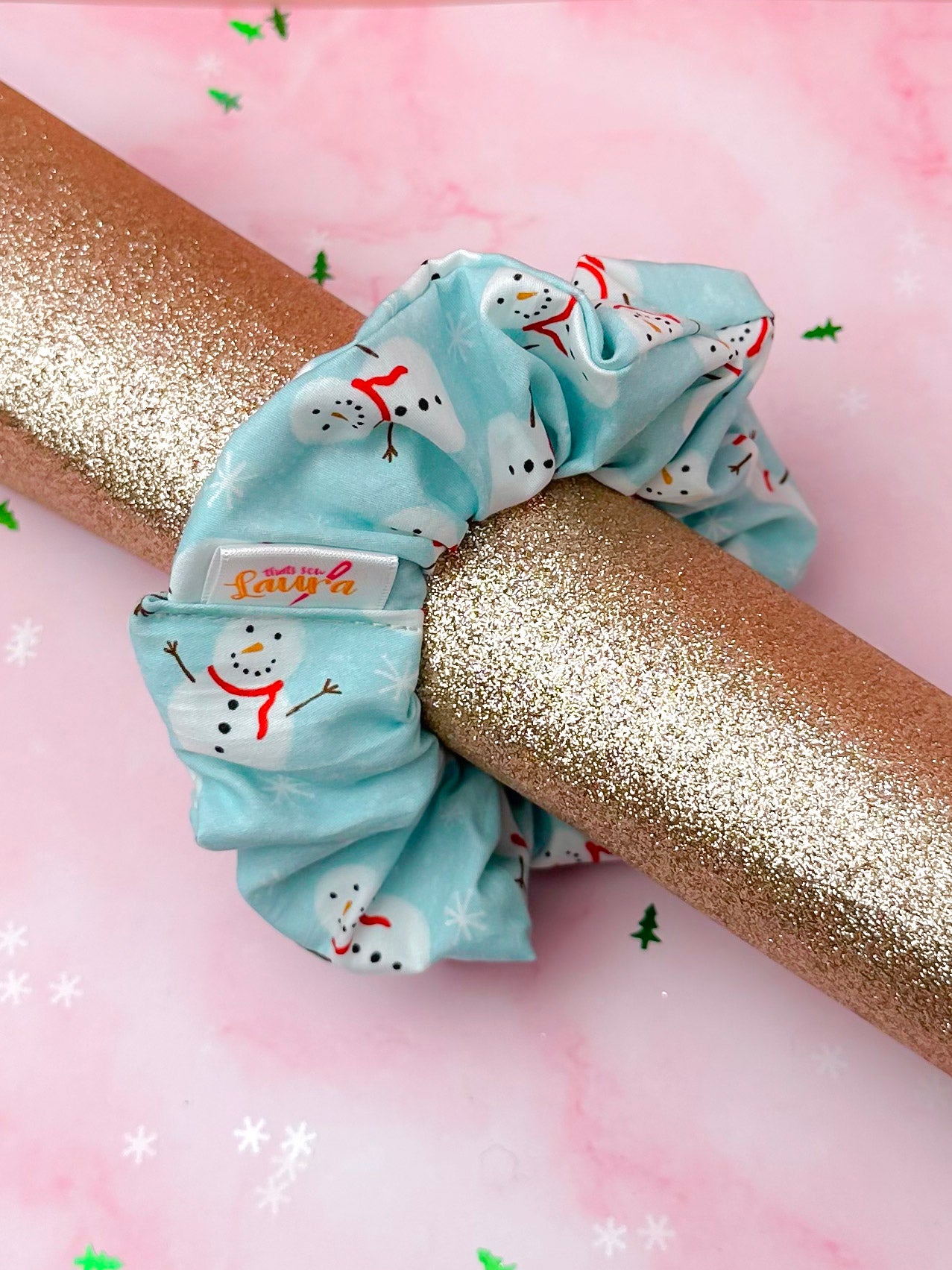 Frosty, Snowman themed Christmas classic scrunchie