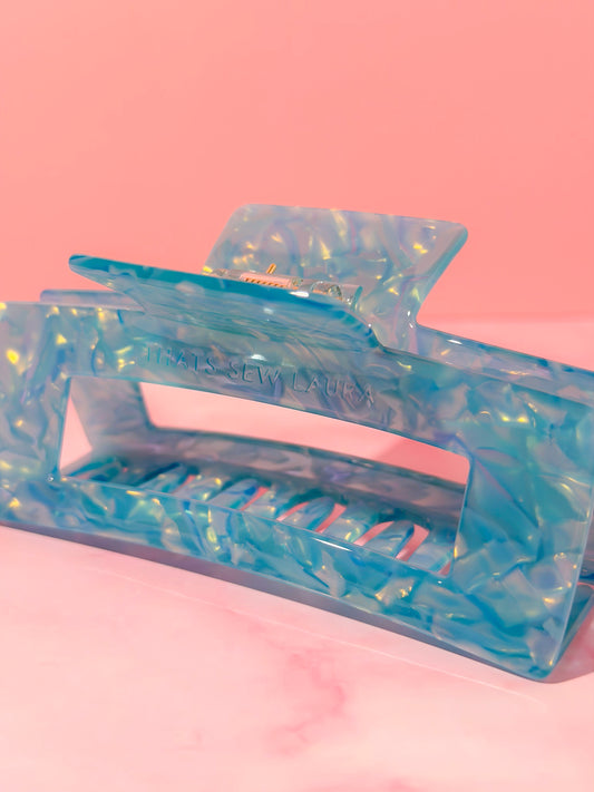 Crystal Blue Hair Claw Clip – Comfortable, Everyday Hold