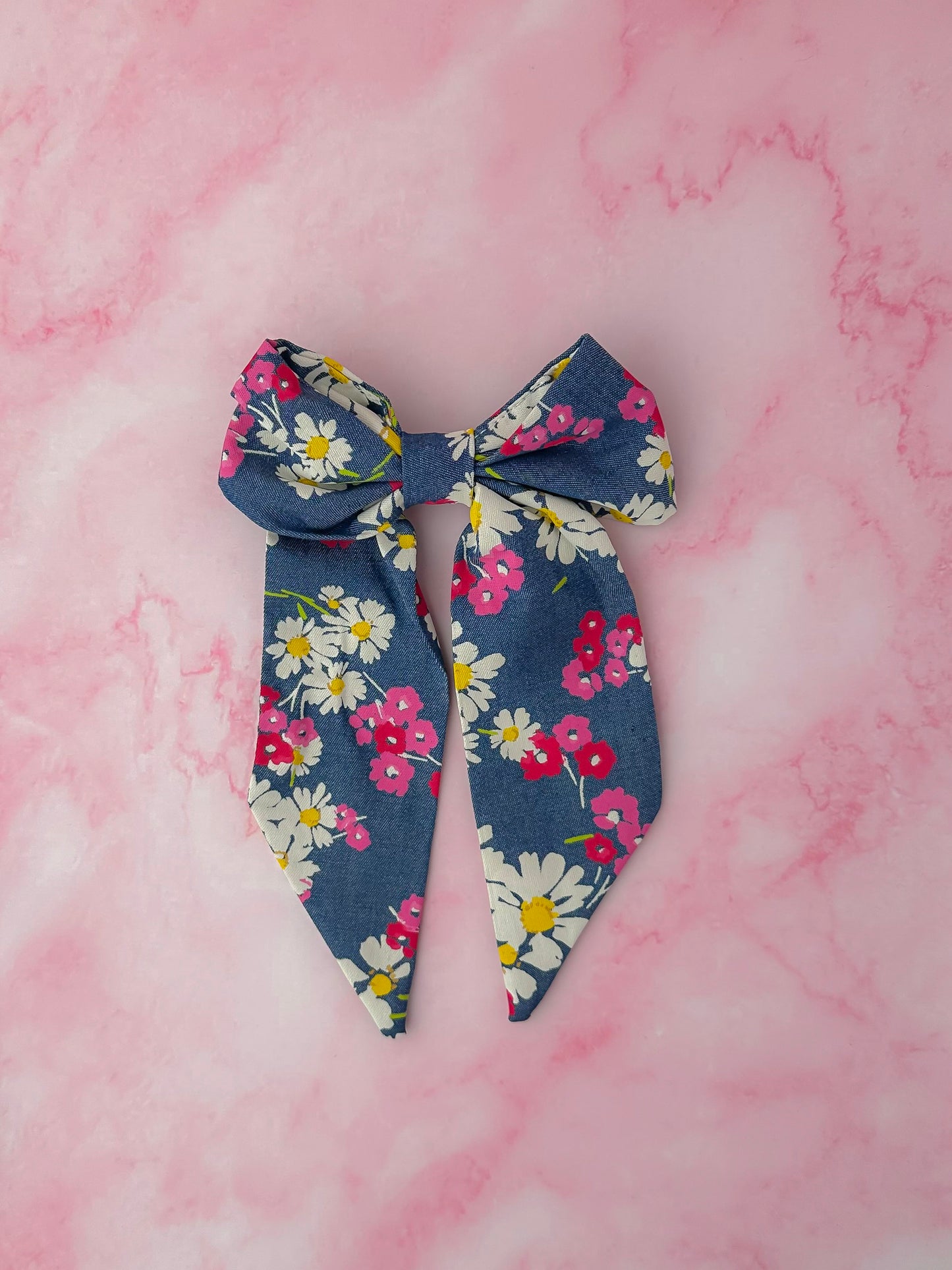 Daisy dreams - Large daisy floral denim long Hair Bow
