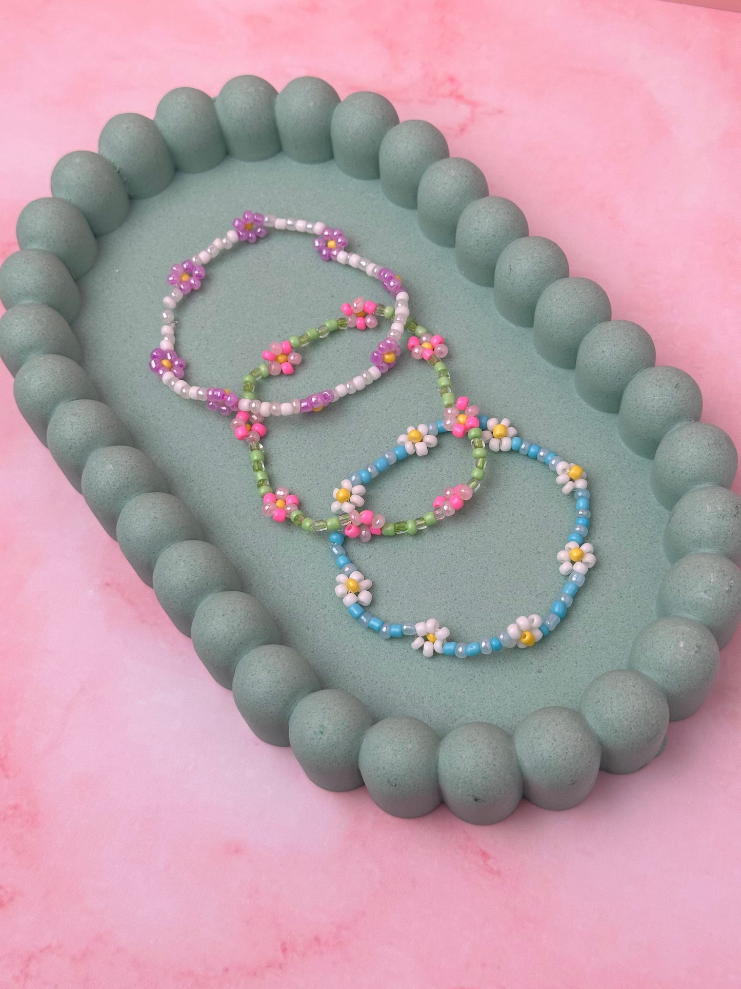 Lilac Daisy | Handmade Beaded Bracelet