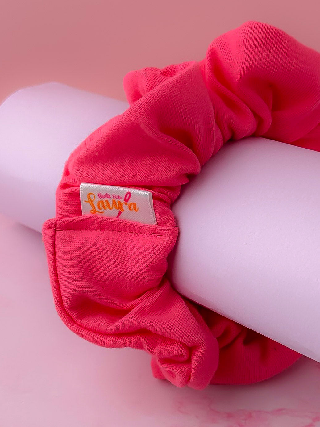 Carrie - Pink Jersey classic scrunchie