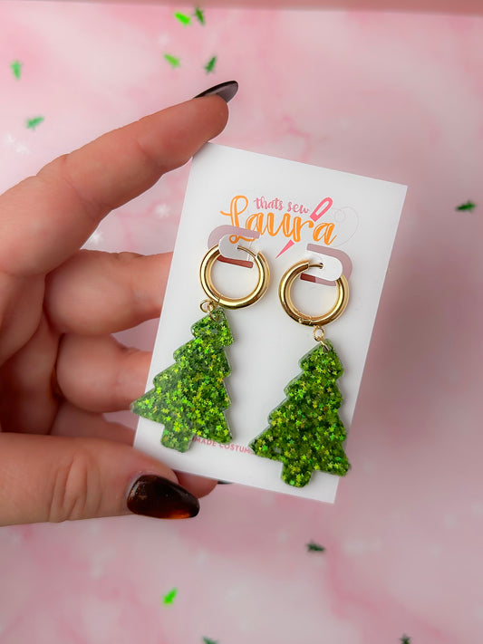 Starry Christmas Tree - Green star huggie hoop glitter Resin Earrings
