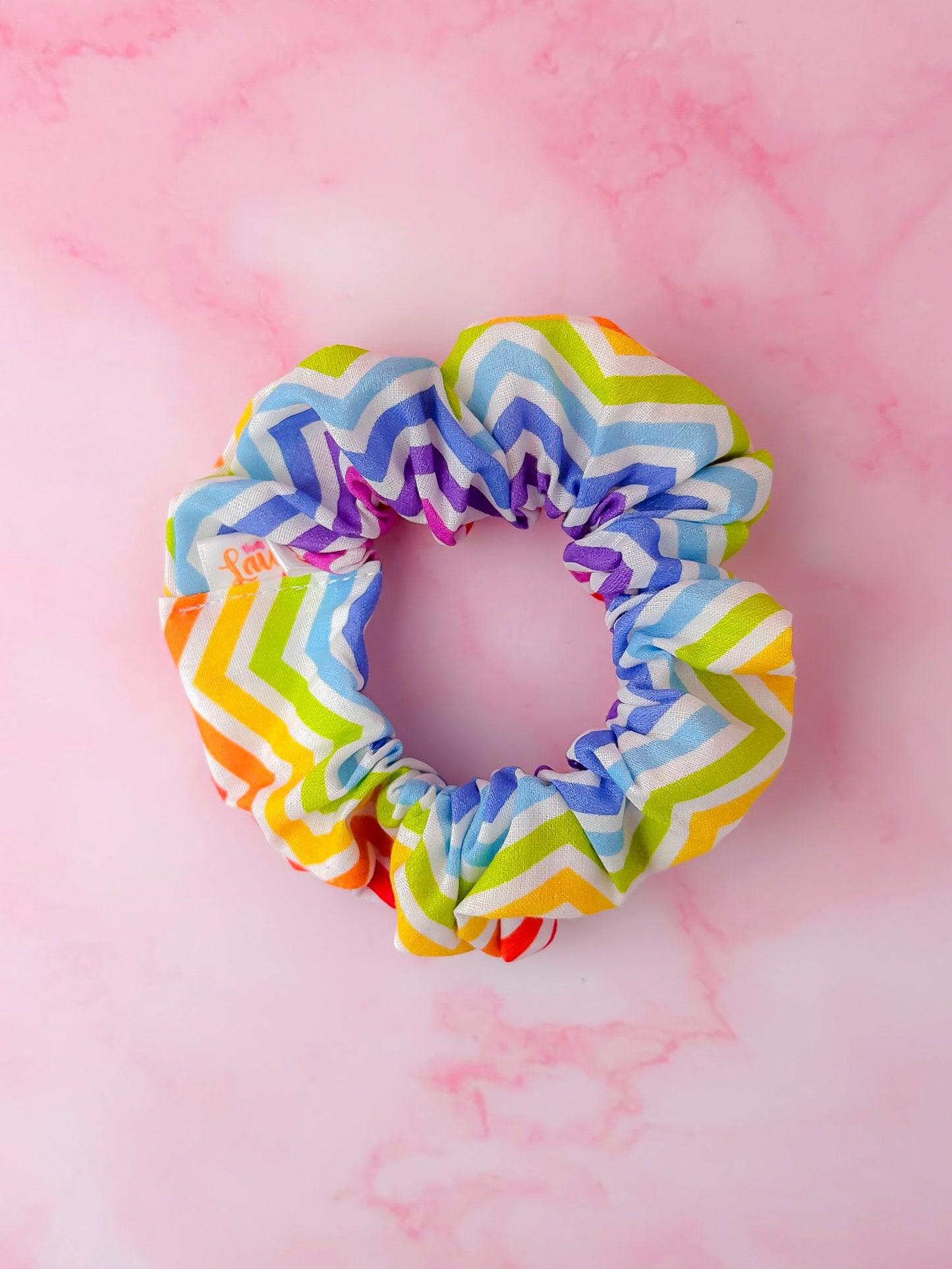Zig Zag - multicolour Zigzag print classic scrunchie